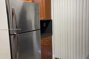 1852 SW 7th St, Miami, FL 33135 - Photo 15