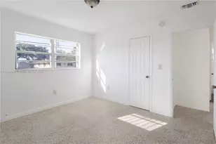 1251 NW 59th St, Miami, FL 33142 - Photo 15