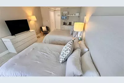 [Address not provided], Sunny Isles Beach, FL 33160 - Photo 45