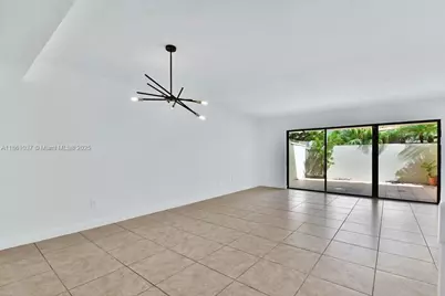 3501 Magellan Cir #636, Aventura, FL 33180 - Photo 9