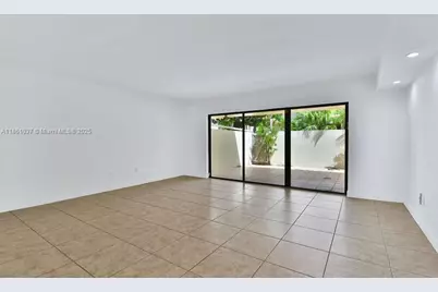 3501 Magellan Cir #636, Aventura, FL 33180 - Photo 7