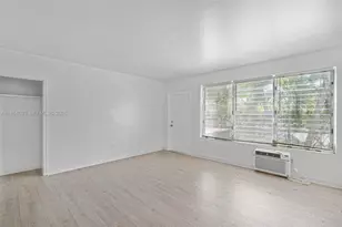 8031 Hawthorne Ave, Miami Beach, FL 33141 - Photo 9