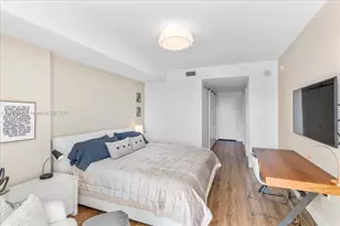 10201 E Bay Harbor Dr, Bay Harbor Islands, FL 33154 - Photo 19