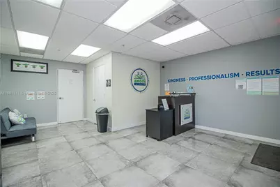 10800 NW 21st St, Sweetwater, FL 33172 - Photo 11