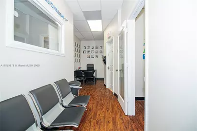 10800 NW 21st St, Sweetwater, FL 33172 - Photo 23