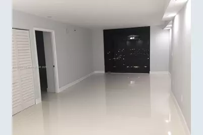 210 174th St #1003, Sunny Isles Beach, FL 33160 - Photo 9