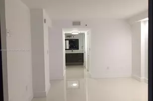 210 174th St, Sunny Isles Beach, FL 33160 - Photo 17