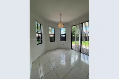 9713 NW 8th Ter, Miami, FL 33172 - Photo 15