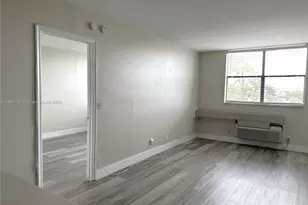 2501 Riverside Dr, Coral Springs, FL 33065 - Photo 9