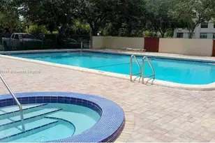 2501 Riverside Dr, Coral Springs, FL 33065 - Photo 15