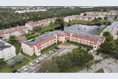 2651 E Sunrise Lakes Dr #104, Sunrise, FL 33322 - Photo 11