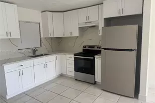 732 SW 6th St, Dania Beach, FL 33004 - Photo 3