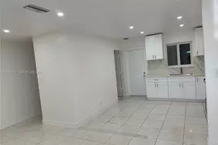 732 SW 6th St, Dania Beach, FL 33004 - Photo 3