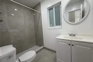 732 SW 6th St, Dania Beach, FL 33004 - Photo 11