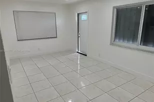 732 SW 6th St, Dania Beach, FL 33004 - Photo 9