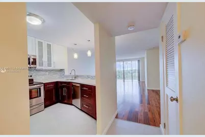 1780 NE 191st St #705-2, Miami, FL 33179 - Photo 5