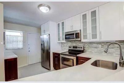 1780 NE 191st St #705-2, Miami, FL 33179 - Photo 7