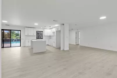 2642 SE Emmett Rd, Port Saint Lucie, FL 34952 - Photo 5