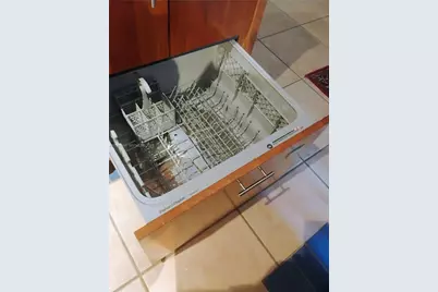 612 NE 27th Ave, Hallandale Beach, FL 33009 - Photo 13