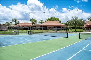 3090 Holiday Springs Blvd, Margate, FL 33063 - Photo 9