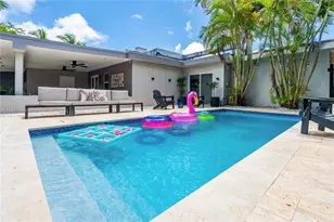 520 SW 22nd Rd, Miami, FL 33129 - Photo 3