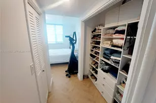 4400 Hillcrest Dr, Hollywood, FL 33021 - Photo 7