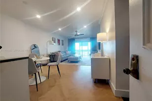 4400 Hillcrest Dr, Hollywood, FL 33021 - Photo 5