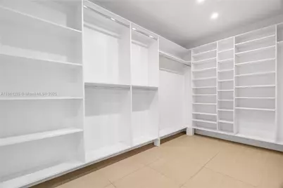 17201 NW 37th Ave, Miami Gardens, FL 33056 - Photo 23