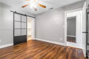 17201 NW 37th Ave, Miami Gardens, FL 33056 - Photo 21