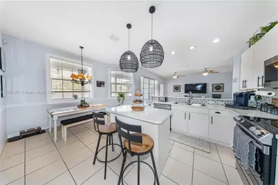 9822 SW 161st Pl, Miami, FL 33196 - Photo 19