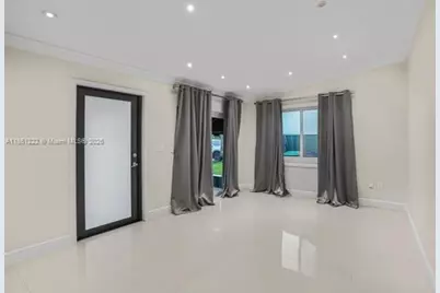 13817 SW 24th St #13817, Miami, FL 33175 - Photo 3