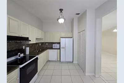 [Address not provided], Miami, FL 33186 - Photo 3