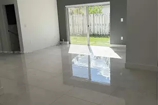 1275 NW 126th St, Sunrise, FL 33323 - Photo 5