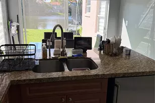 1275 NW 126th St, Sunrise, FL 33323 - Photo 15