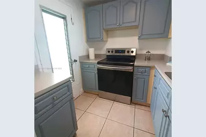 8000 Harding Ave #3B, Miami Beach, FL 33141 - Photo 11