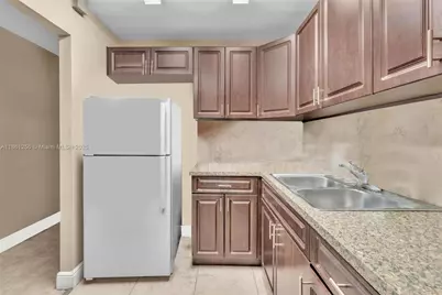 2017 NW 46th Ave #A401, Lauderhill, FL 33313 - Photo 5
