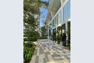 159 NE 6th St #4605, Miami, FL 33132 - Photo 37