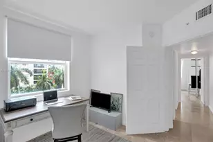 17100 N Bay Rd, Sunny Isles Beach, FL 33160 - Photo 7