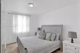 17100 N Bay Rd, Sunny Isles Beach, FL 33160 - Photo 15