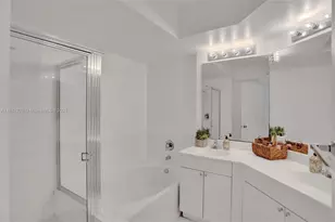 17100 N Bay Rd, Sunny Isles Beach, FL 33160 - Photo 13