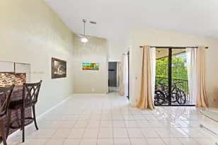 10700 NW 14th St, Plantation, FL 33322 - Photo 9