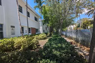 1550 Pennsylvania Ave, Miami Beach, FL 33139 - Photo 1