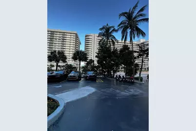 5600 Collins Ave #11W, Miami Beach, FL 33140 - Photo 49