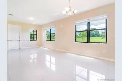 19220 NE 9th Pl, Miami, FL 33179 - Photo 5