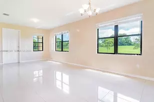 19220 NE 9th Pl, Miami, FL 33179 - Photo 7