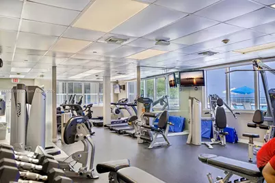 19201 Collins Ave #916, Sunny Isles Beach, FL 33160 - Photo 35