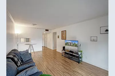 4900 Washington St #203, Hollywood, FL 33021 - Photo 17