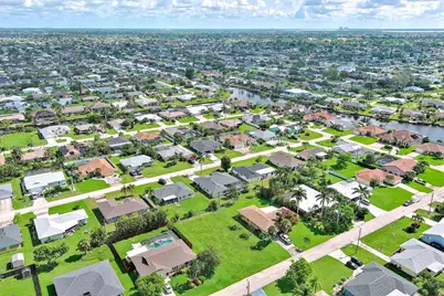 225 SW 46th Ter, Cape Coral, FL 33914 - Photo 15