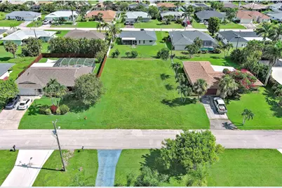 225 SW 46th Ter, Cape Coral, FL 33914 - Photo 7