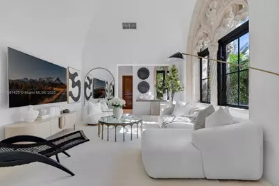 1840 S Bayshore Ln, Miami, FL 33133 - Photo 23